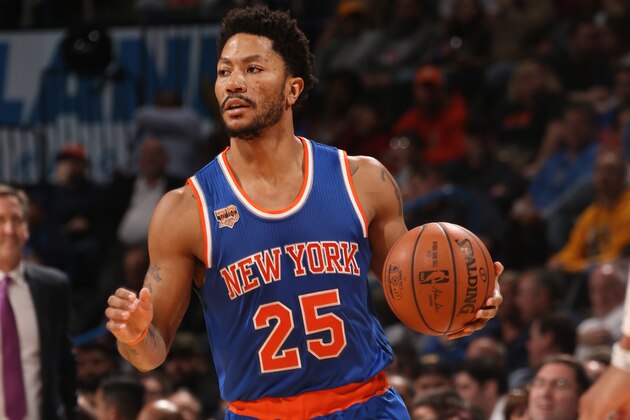 OKLAHOMA CITY, OK - FEBRUARY 15:  Derrick Rose #25 of the New York Knicks handles the ball during a game against the Oklahoma City Thunder on February 15, 2017 at Chesapeake Energy Arena in Oklahoma City, Oklahoma. NOTE TO USER: User expressly acknowledges and agrees that, by downloading and/or using this photograph, user is consenting to the terms and conditions of the Getty Images License Agreement. Mandatory Copyright Notice: Copyright 2017 NBAE (Photo by Layne Murdoch/NBAE via Getty Images)