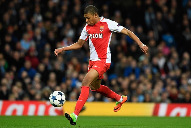 MANCHESTER, ENGLAND - FEBRUARY 21:  AS Monaco striker Kylian Mbappe in action during the UEFA Champions League Round of 16 first leg match between Manchester City FC and AS Monaco at Etihad Stadium on February 21, 2017 in Manchester, United Kingdom.  (Photo by Stu Forster/Getty Images)