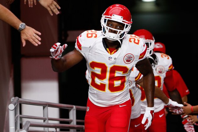 GLENDALE, AZ - AUGUST 15:  Cornerback Sanders Commings #26 of the Kansas City Chiefs before the pre-season NFL game against the Arizona Cardinals at the University of Phoenix Stadium on August 15, 2015 in Glendale, Arizona. The Chiefs defeated the Cardinals 34-19.  (Photo by Christian Petersen/Getty Images)