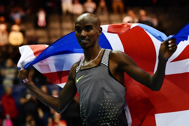 BIRMINGHAM, ENGLAND - FEBRUARY 18: Sir Mo Farah of Great Britain celebrates winning the Men's 5000m Final during the Muller Grand Prix at the Barclaycard Arena on February 18, 2017 in Birmingham, England. (Photo by Dan Mullan/Getty Images)