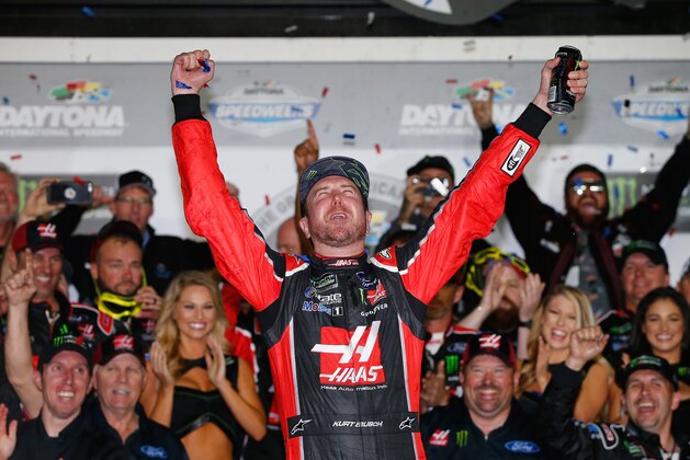 DAYTONA BEACH, FL - FEBRUARY 26:  Kurt Busch, driver of the #41 Haas Automation/Monster Energy Ford, celebrates in Victory Lane after winning the 59th Annual DAYTONA 500 at Daytona International Speedway on February 26, 2017 in Daytona Beach, Florida.  (Photo by Sean Gardner/Getty Images)