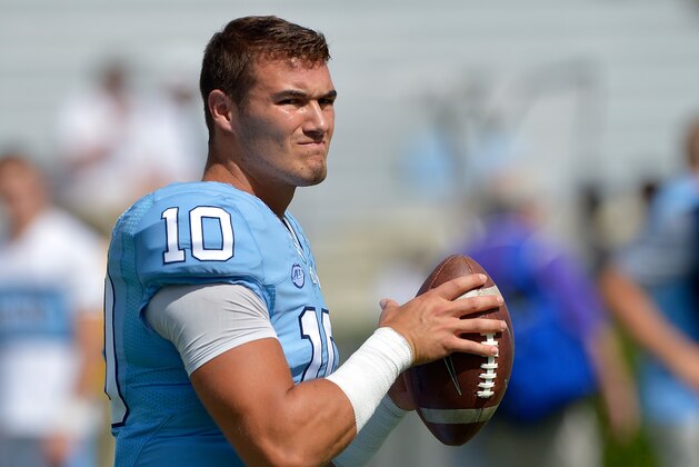CHAPEL HILL, NC - SEPTEMBER 17:  Mitch Trubisky #10 of the North Carolina Tar Heels against the James Madison Dukes during the game at Kenan Stadium on September 17, 2016 in Chapel Hill, North Carolina.  (Photo by Grant Halverson/Getty Images)