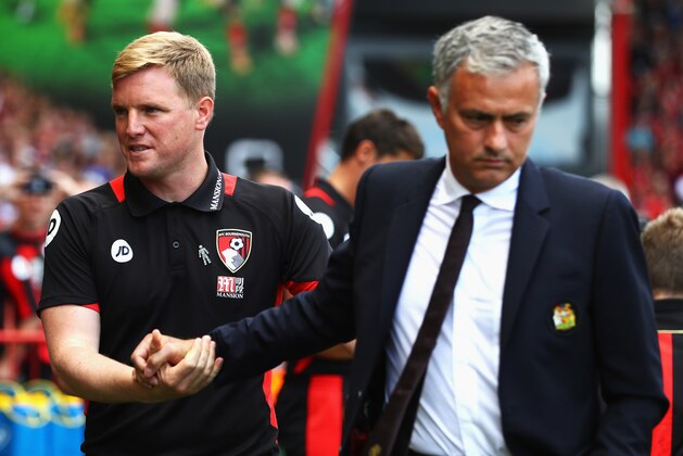 BOURNEMOUTH, ENGLAND - AUGUST 14: Eddie Howe, Manager of AFC Bournemouth greets manager of Manchester United, Jose Mourinho during the Premier League match between AFC Bournemouth and Manchester United at Vitality Stadium on August 14, 2016 in Bournemouth, England.  (Photo by Michael Steele/Getty Images)