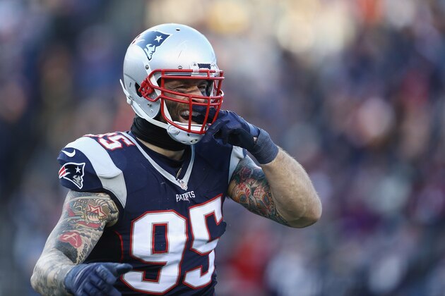 FOXBORO, MA - DECEMBER 04:  Chris Long #95 of the New England Patriots reacts after sacking Jared Goff #16 of the Los Angeles Rams (not pictured) during the fourth quarter at Gillette Stadium on December 4, 2016 in Foxboro, Massachusetts.  (Photo by Maddie Meyer/Getty Images)