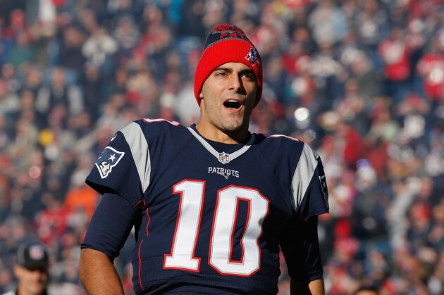 FOXBORO, MA - DECEMBER 04:  Jimmy Garoppolo #10 of the New England Patriots reacts before the game against the Los Angeles Rams at Gillette Stadium on December 4, 2016 in Foxboro, Massachusetts.  (Photo by Jim Rogash/Getty Images)