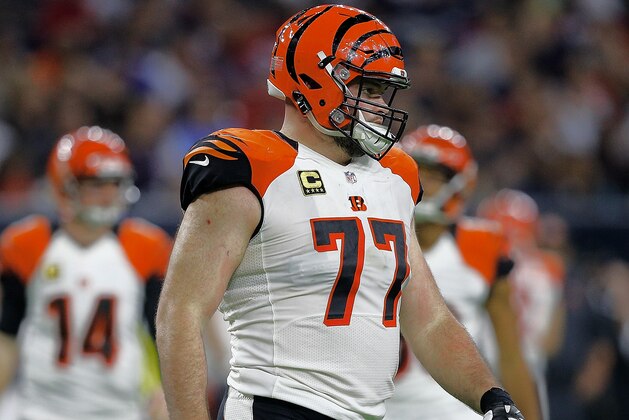 HOUSTON, TX - DECEMBER 24: Andrew Whitworth #77 of the Cincinnati Bengals against the Houston Texans at NRG Stadium on December 24, 2016 in Houston, Texas. Houston Texans won 12-10 to capture the AFC South division. (Photo by Bob Levey/Getty Images)