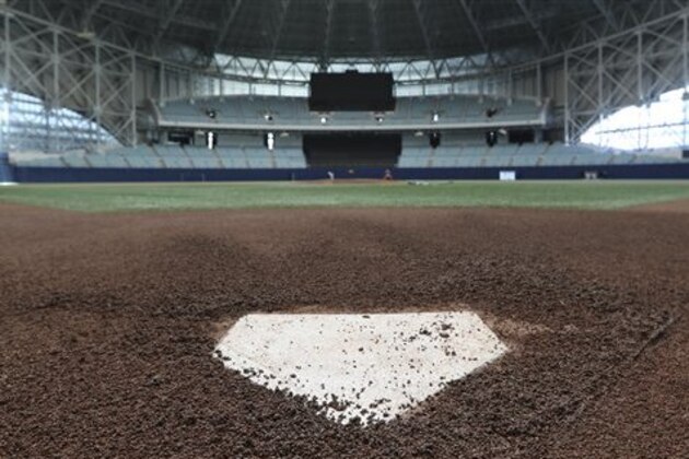 Home plate is seen at the Gocheok Sky Dome in Seoul, South Korea, Monday, Jan. 16, 2017. The Gocheok Sky Dome will be the venue for the first round Pool A matches of the upcoming 2017 World Baseball Classic which will be held from March 6-10. (AP Photo/Lee Jin-man) Home plate is seen at the Gocheok Sky Dome in Seoul, South Korea, Monday, Jan. 16, 2017. The Gocheok Sky Dome will be the venue for the first round Pool A matches of the upcoming 2017 World Baseball Classic which will be held from March 6-10. (AP Photo/Lee Jin-man)