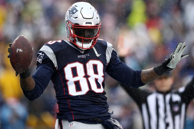 FOXBORO, MA - DECEMBER 24: Martellus Bennett #88 of the New England Patriots celebrates after scoring a touchdown against the New York Jets during the first half at Gillette Stadium on December 24, 2016 in Foxboro, Massachusetts. (Photo by Maddie Meyer/Getty Images)