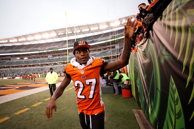 CINCINNATI, OH - DECEMBER 4:  Dre Kirkpatrick #27 of the Cincinnati Bengals shakes hands with fans as he walks off of the field at the end of the game against the Philadelphia Eagles at Paul Brown Stadium on December 4, 2016 in Cincinnati, Ohio. Cincinnati defeated Philadelphia 32-14. (Photo by Gregory Shamus/Getty Images)