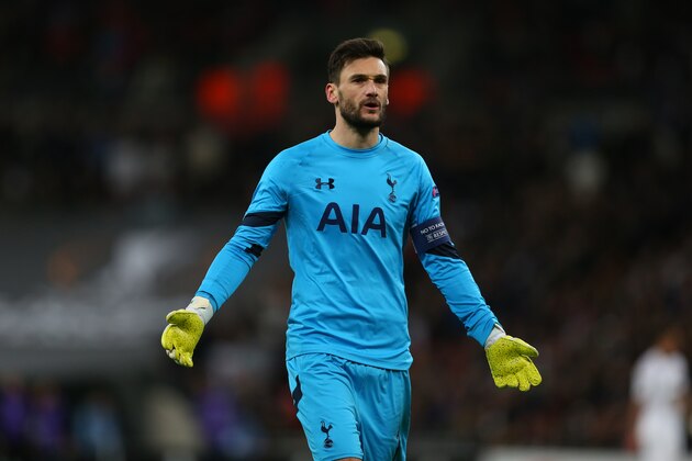 LONDON, ENGLAND - FEBRUARY 23: Tottenham Hotspur goalkeeper Hugo Lloris shrugs his shoulders during the UEFA Europa League Round of 32 second leg match between Tottenham Hotspur and KAA Gent at Wembley Stadium on February 23, 2017 in London, United Kingdom. (Photo by Catherine Ivill - AMA/Getty Images)
