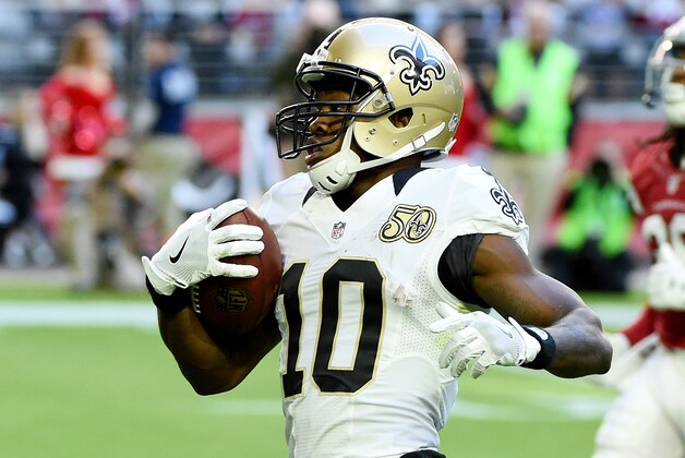 GLENDALE, AZ - DECEMBER 18:  Brandin Cooks #10 of the New Orleans Saints runs with the ball against the Arizona Cardinals at University of Phoenix Stadium on December 18, 2016 in Glendale, Arizona.  (Photo by Norm Hall/Getty Images)