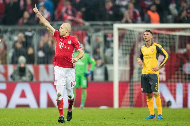 MUNICH, GERMANY - FEBRUARY 15:  Arjen Robben of FC Bayern Muenchen celebrates after scoring his team's first goal during the UEFA Champions League Round of 16 first leg match between FC Bayern Muenchen and Arsenal FC at Allianz Arena on February 15, 2017 in Munich, Germany.  (Photo by Boris Streubel/Getty Images)