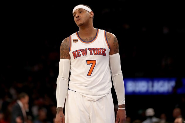 NEW YORK, NY - MARCH 05:  Carmelo Anthony #7 of the New York Knicks reacts in the fourth quarter against the Golden State Warriors at Madison Square Garden on March 5, 2017 in New York City. NOTE TO USER: User expressly acknowledges and agrees that, by downloading and or using this Photograph, user is consenting to the terms and conditions of the Getty Images License Agreement  (Photo by Elsa/Getty Images)