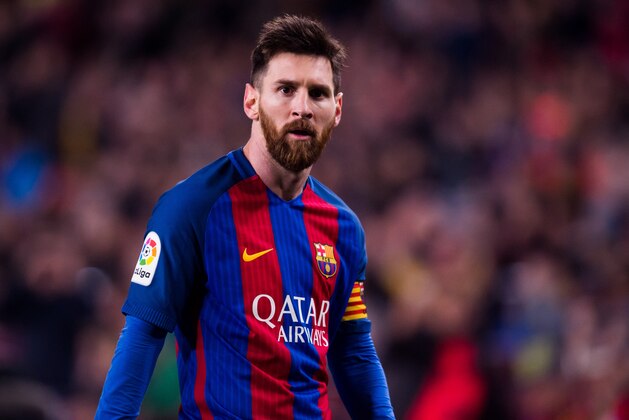 BARCELONA, SPAIN - MARCH 04:  Lionel Messi of FC Barcelona looks on during the La Liga match between FC Barcelona and RC Celta de Vigo at Camp Nou stadium on March 4, 2017 in Barcelona, Spain.  (Photo by Alex Caparros/Getty Images)