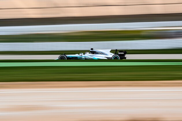 Mercedes' Finnish driver Valtteri Bottas drives at the Circuit de Barcelona Catalunya on March 8, 2017 in Montmelo, on the outskirts of Barcelona during the second day of the second week of tests for the Formula One Grand Prix season. / AFP PHOTO / Josep Lago        (Photo credit should read JOSEP LAGO/AFP/Getty Images)