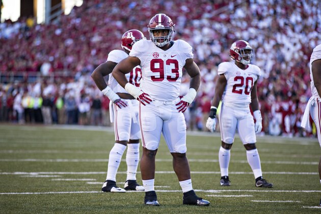 FAYETTEVILLE, AR - OCTOBER 8:  Jonathan Allen #93 of the Alabama Crimson Tide on the field during a game against the Arkansas Razorbacks at Razorback Stadium on October 8, 2016 in Fayetteville, Arkansas.  The Crimson Tide defeated the Razorbacks 49-30.  (Photo by Wesley Hitt/Getty Images)