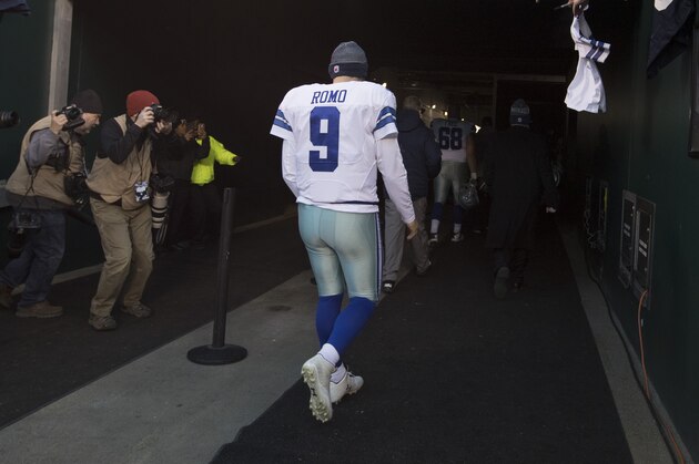 PHILADELPHIA, PA - JANUARY 1: Tony Romo #9 of the Dallas Cowboys walks off the field after the game against the Philadelphia Eagles at Lincoln Financial Field on January 1, 2017 in Philadelphia, Pennsylvania. The Eagles defeated the Cowboys 27-13. (Photo by Mitchell Leff/Getty Images)