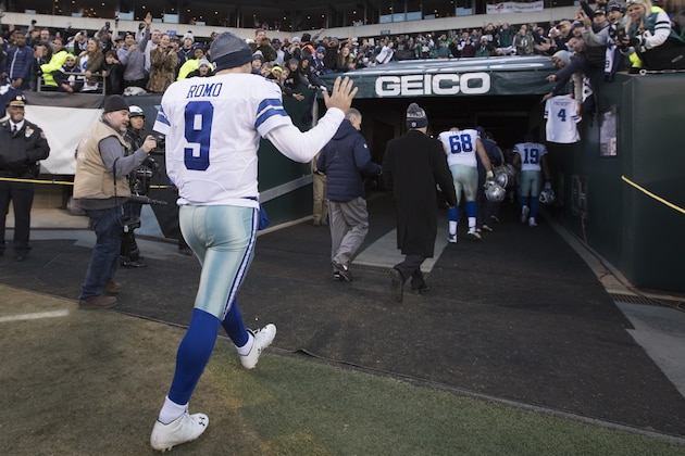 PHILADELPHIA, PA - JANUARY 1: Tony Romo #9 of the Dallas Cowboys walks off the field after the game against the Philadelphia Eagles at Lincoln Financial Field on January 1, 2017 in Philadelphia, Pennsylvania. The Eagles defeated the Cowboys 27-13. (Photo by Mitchell Leff/Getty Images) PHILADELPHIA, PA - JANUARY 1: Tony Romo #9 of the Dallas Cowboys walks off the field after the game against the Philadelphia Eagles at Lincoln Financial Field on January 1, 2017 in Philadelphia, Pennsylvania. The Eagles defeated the Cowboys 27-13. (Photo by Mitchell Leff/Getty Images)