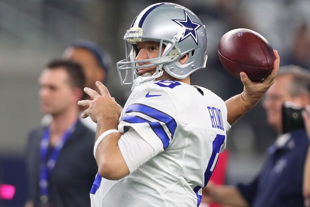 ARLINGTON, TX - JANUARY 15: Tony Romo #9 of the Dallas Cowboys warms up on the field prior to the NFC Divisional Playoff game against the Green Bay Packers at AT&T Stadium on January 15, 2017 in Arlington, Texas. (Photo by Tom Pennington/Getty Images) ARLINGTON, TX - JANUARY 15: Tony Romo #9 of the Dallas Cowboys warms up on the field prior to the NFC Divisional Playoff game against the Green Bay Packers at AT&T Stadium on January 15, 2017 in Arlington, Texas. (Photo by Tom Pennington/Getty Images)