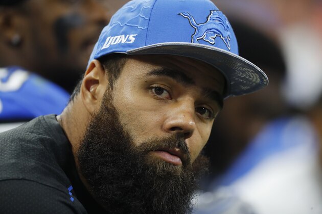 Detroit Lions outside linebacker DeAndre Levy sits on the bench during the first half of an NFL football game against the Washington Redskins, Sunday, Oct. 23, 2016 in Detroit. (AP Photo/Paul Sancya)