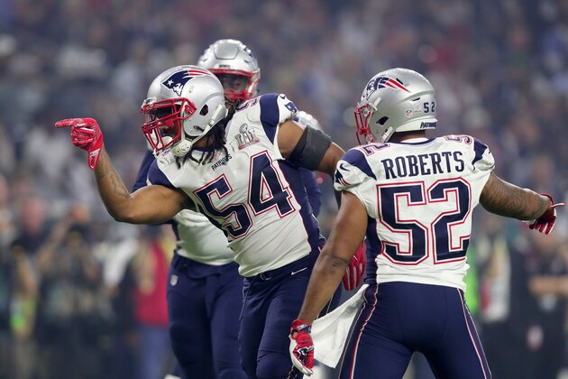 HOUSTON, TX - FEBRUARY 05: Dont'a Hightower #54 of the New England Patriots reacts during the third quarter against the Atlanta Falcons during Super Bowl 51 at NRG Stadium on February 5, 2017 in Houston, Texas.  (Photo by Tom Pennington/Getty Images)