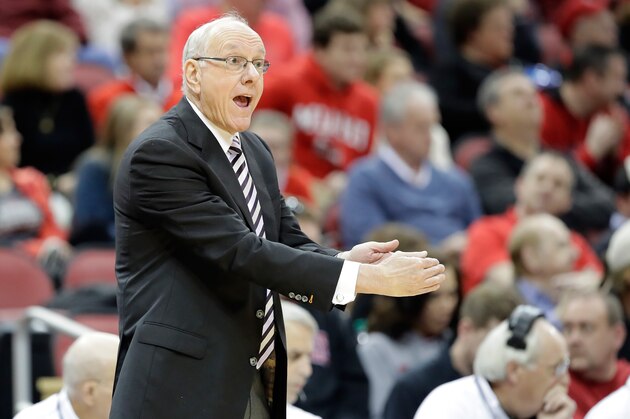 LOUISVILLE, KY - FEBRUARY 26:  Jim Boeheim the head coach of the Syracuse Orange gives instructions to his team against the Louisville Cardinals at KFC YUM! Center on February 26, 2017 in Louisville, Kentucky.  (Photo by Andy Lyons/Getty Images)