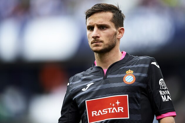MALAGA, SPAIN - FEBRUARY 04:  Pablo Piatti of RCD Espanyol looks on during La Liga match between Malaga CF and RCD Espanyol at La Rosaleda Stadium February 04, 2017 in Malaga, Spain.  (Photo by Aitor Alcalde Colomer/Getty Images)