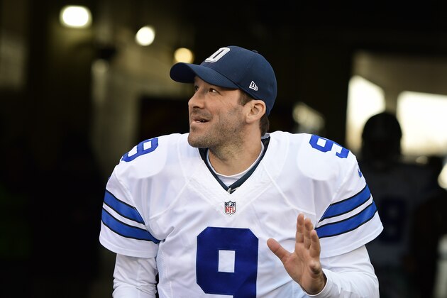 PHILADELPHIA, PA - JANUARY 01: Tony Romo #9 of the Dallas Cowboys waves to a fan before the start of the second half against the Philadelphia Eagles at Lincoln Financial Field on January 1, 2017 in Philadelphia, Pennsylvania. The Eagles won 27-13. (Photo by Corey Perrine/Getty Images)