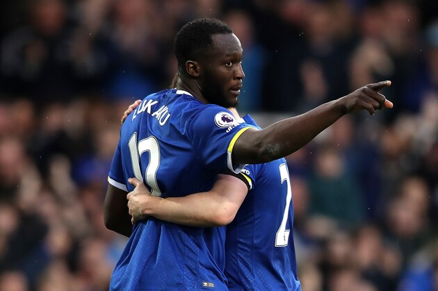 LIVERPOOL, ENGLAND - MARCH 11: Romelu Lukaku of Everton celebrates scoring his sides third goal during the Premier League match between Everton and West Bromwich Albion at Goodison Park on March 11, 2017 in Liverpool, England.  (Photo by Mark Robinson/Getty Images)