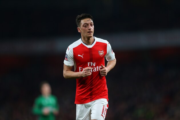 LONDON, ENGLAND - MARCH 11:  Mesut Ozil of Arsenal during The Emirates FA Cup Quarter-Final match between Arsenal and Lincoln City at Emirates Stadium on March 11, 2017 in London, England. (Photo by Catherine Ivill - AMA/Getty Images)