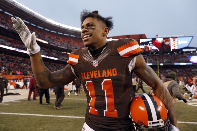 CLEVELAND, OH - DECEMBER 24:  Terrelle Pryor #11 of the Cleveland Browns celebrates after defeating the San Diego Chargers 20-17 at FirstEnergy Stadium on December 24, 2016 in Cleveland, Ohio. (Photo by Wesley Hitt/Getty Images)