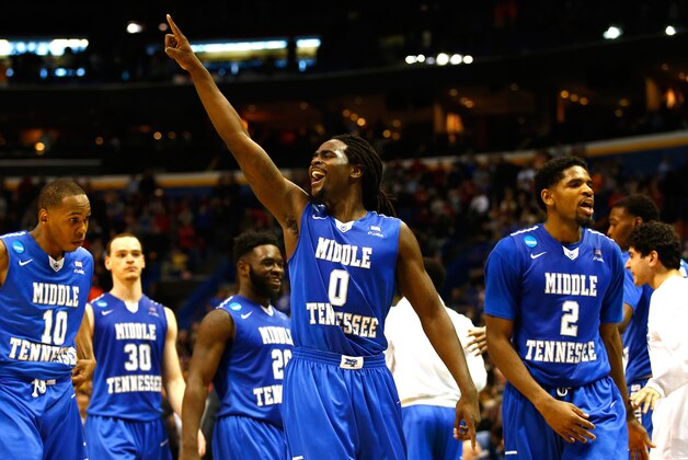 ST LOUIS, MO - MARCH 18: Darnell Harris #0 of the Middle Tennessee Blue Raiders celebrates late in the game against the Michigan State Spartans during the first round of the 2016 NCAA Men's Basketball Tournament at Scottrade Center on March 18, 2016 in St Louis, Missouri.  (Photo by Jamie Squire/Getty Images)
