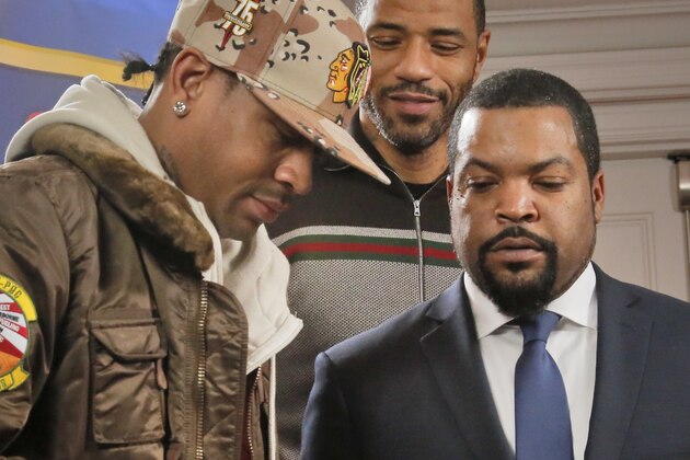Former NBA players Allen Iverson, left, and Kenyon Matin, center, pose with entertainer Ice Cube, right, after they announced the launch of BIG3, a new 3-on-3 professional basketball league, in New York, Wednesday, Jan. 11, 2017.  (AP Photo/Bebeto Matthews)