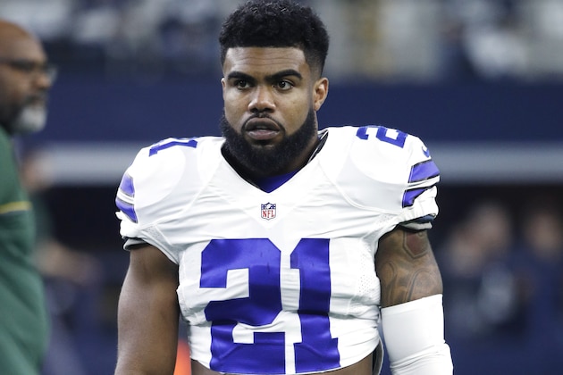 ARLINGTON, TX - JANUARY 15: Ezekiel Elliott #21 of the Dallas Cowboys looks on before the NFC Divisional Playoff game against the Green Bay Packers at AT&T Stadium on January 15, 2017 in Arlington, Texas. The Packers defeated the Cowboys 34-31. (Photo by Joe Robbins/Getty Images)