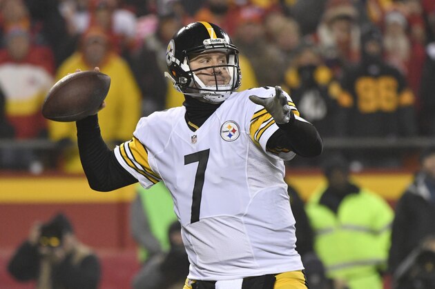 Pittsburgh Steelers quarterback Ben Roethlisberger (7) throws during the first half of an NFL divisional playoff football game against the Kansas City Chiefs Sunday, Jan. 15, 2017, in Kansas City, Mo. (AP Photo/Ed Zurga)