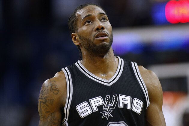 NEW ORLEANS, LA - MARCH 03:  Kawhi Leonard #2 of the San Antonio Spurs reacts during a game against the New Orleans Pelicans at the Smoothie King Center on March 3, 2017 in New Orleans, Louisiana. NOTE TO USER: User expressly acknowledges and agrees that, by downloading and or using this photograph, User is consenting to the terms and conditions of the Getty Images License Agreement.  (Photo by Jonathan Bachman/Getty Images)