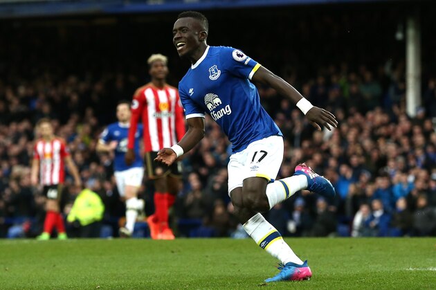 LIVERPOOL, ENGLAND - FEBRUARY 25: Idrissa Gueye of Everton celebrates scoring his sides first goal during the Premier League match between Everton and Sunderland at Goodison Park on February 25, 2017 in Liverpool, England.  (Photo by Jan Kruger/Getty Images)