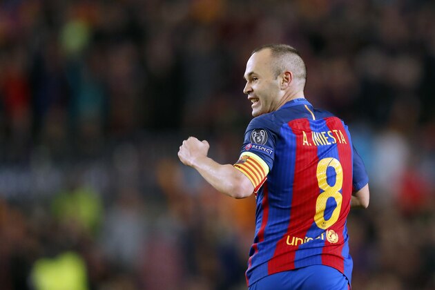 Andres Iniesta of FC Barcelonaduring the UEFA Champions League round of 16 match between FC Barcelona and Paris Saint Germain on March 08, 2017 at the Camp Nou stadium in Barcelona, Spain.(Photo by VI Images via Getty Images)