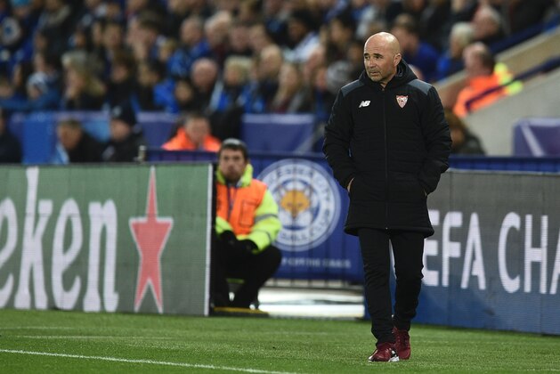 Sevilla's Argentinian coach Jorge Sampaoli walks on the touchline during the UEFA Champions League round of 16 second leg football match between Leicester City and Sevilla at the King Power Stadium on March 14, 2017. / AFP PHOTO / Oli SCARFF        (Photo credit should read OLI SCARFF/AFP/Getty Images)
