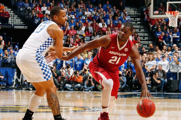 NASHVILLE, TN - MARCH 12:  Manuale Watkins #21 of the Arkansas Razorbacks plays against the Kentucky Wildcats in the SEC Tournament Champion Game at Bridgestone Arena on March 12, 2017 in Nashville, Tennessee.  (Photo by Frederick Breedon/Getty Images)