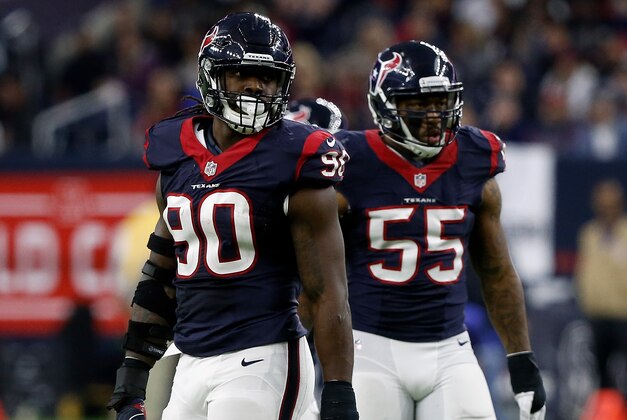 HOUSTON, TX - JANUARY 07: Jadeveon Clowney #90 of the Houston Texans during game action against the Oakland Raiders in their AFC Wild Card game at NRG Stadium on January 7, 2017 in Houston, Texas. (Photo by Bob Levey/Getty Images)'n