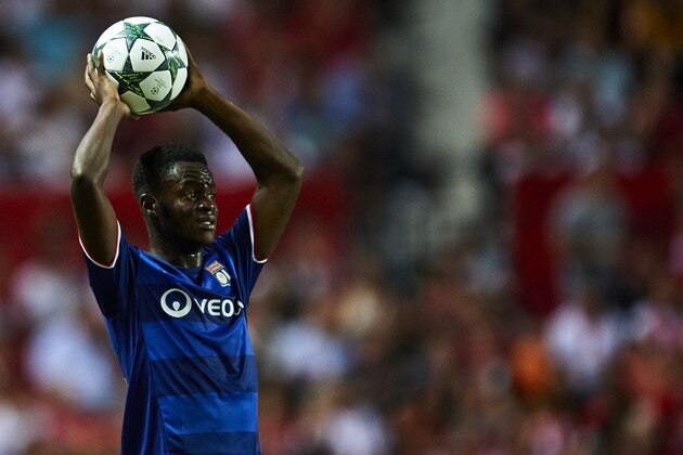 SEVILLE, SPAIN - SEPTEMBER 27:  Jordy Gaspar of Olympique Lyonnais in action during the UEFA Champions League match between Sevilla FC and Olympique Lyonnais at Sanchez Pizjuan stadium on September 27, 2016 in Seville.  (Photo by Aitor Alcalde Colomer/Getty Images)