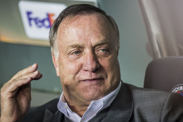 coach Dick Advocaat of Fenerbahceuring the UEFA Europa Leaguegroup A match between Fenerbahce and Manchester United on November 3, 2016 at the Sukru Saracoglu stadium in Istanbul, Turkey(Photo by VI Images via Getty Images)