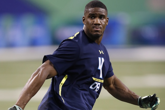 INDIANAPOLIS, IN - MARCH 06: Defensive back Fabian Moreau of UCLA in action during day six of the NFL Combine at Lucas Oil Stadium on March 6, 2017 in Indianapolis, Indiana. (Photo by Joe Robbins/Getty Images)