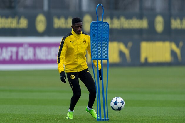 DORTMUND, GERMANY - MARCH 07: Ousmane Dembele of Borussia Dortmund in action prior the training of Borussia Dortmund ahead of the UEFA Champions League Round of 16 second leg match between Borussia Dortmund and SL Benfica at Signal Iduna Park on March 7, 2017 in Dortmund, Germany.