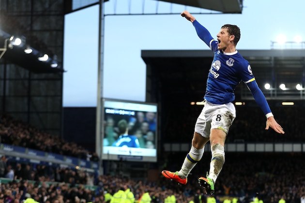 LIVERPOOL, ENGLAND - FEBRUARY 04: Ross Barkley of Everton celebrates scoring his side's sixth goal during the Premier League match between Everton and AFC Bournemouth at Goodison Park on February 4, 2017 in Liverpool, England. (Photo by Chris Brunskill Ltd/Getty Images)