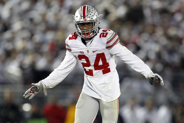 STATE COLLEGE, PA - OCTOBER 22:  Malik Hooker #24 of the Ohio State Buckeyes in action during the game against the Penn State Nittany Lions on October 22, 2016 at Beaver Stadium in State College, Pennsylvania.  (Photo by Justin K. Aller/Getty Images)