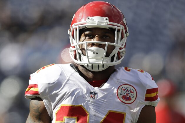 Kansas City Chiefs running back Knile Davis (34) during an NFL football game against the San Diego Chargers Sunday, Jan. 1, 2017, in San Diego. (AP Photo/Rick Scuteri)