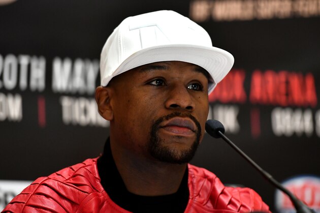 LONDON, ENGLAND - MARCH 07:  Floyd Mayweather JR speaks during a Frank Warren and Floyd Mayweather JR Press Conference at The Savoy Hotel on March 7, 2017 in London, England.  (Photo by Dan Mullan/Getty Images)