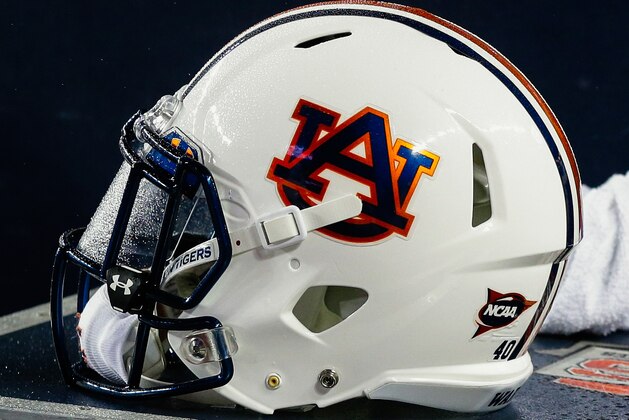 COLLEGE STATION, TX - NOVEMBER 07:  Auburn Tigers helmet sits on the bench at Kyle Field on November 7, 2015 in College Station, Texas.  (Photo by Bob Levey/Getty Images)